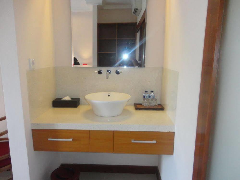 Md Guesthouse By Best Deals Asia Hospitality Seminyak Dış mekan fotoğraf
